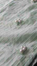 Pearl Pintuck Side-Tie  Mint Bib