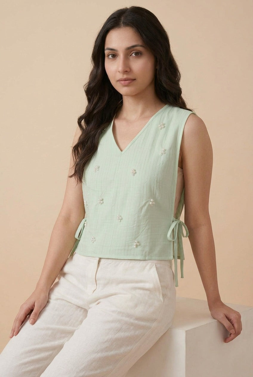 Pearl Pintuck Side-Tie  Mint Bib